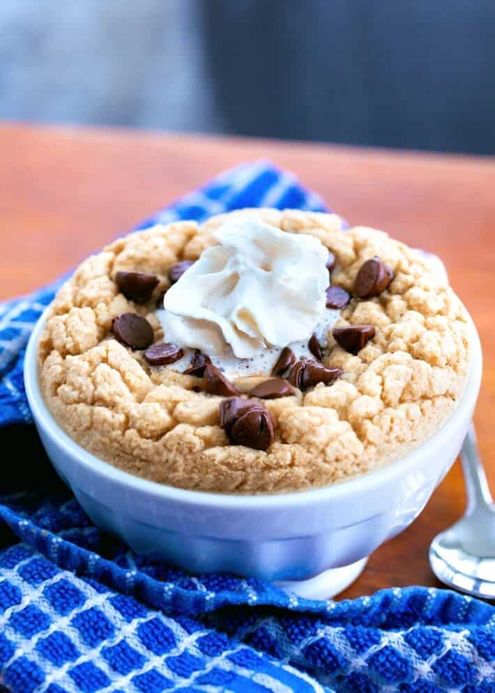 Peanut Butter And Jelly Baked Oats