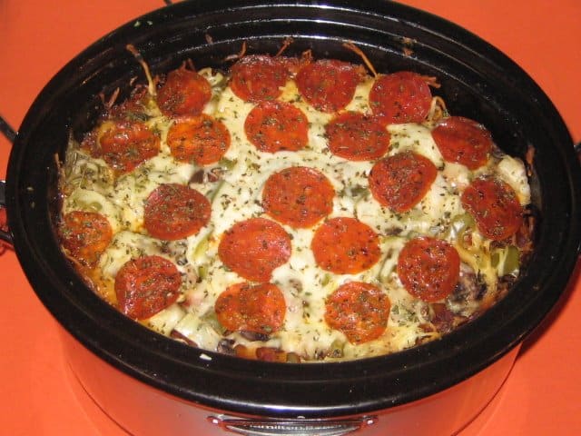Image with Crockpot Pizza Pasta1.