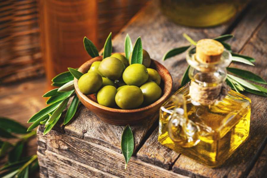 Foods High in Omega-3 Fatty Acids - Olive Oil