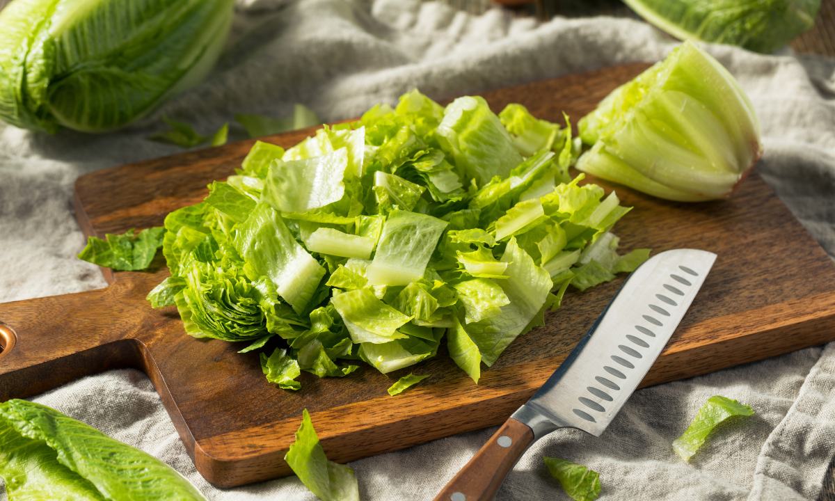How to Cut Lettuce