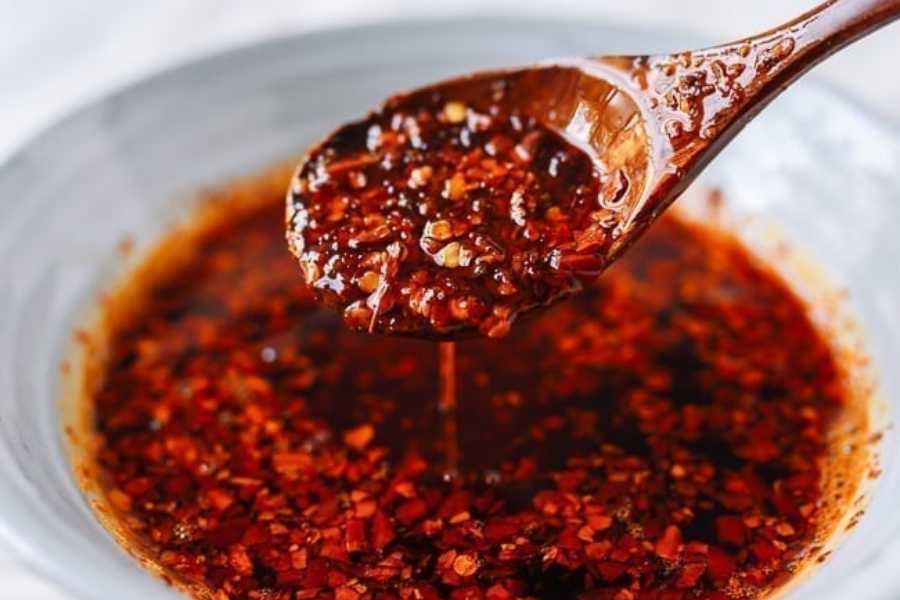 Safety Tips for Using Chili Oil